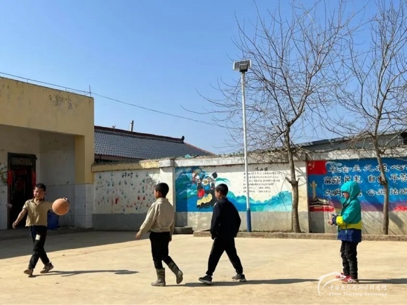 支教生活|希望闪烁在由木合① - 中华支教与助学信息中心 - 4.jpg