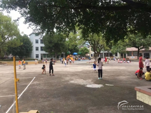 【015.村小体育包】3所山村学校募集4个体育包（已完成） - 中华支教与助学信息中心 - 2.jpg
