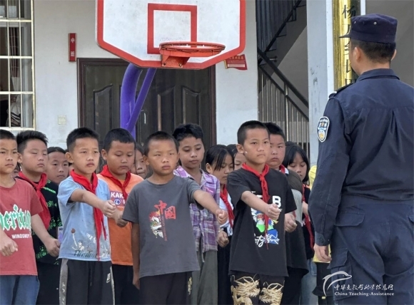 支教故事 | 开学初体验1 - 中华支教与助学信息中心 - 1.jpg