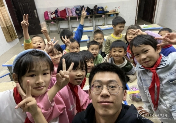 支教故事 | 开学初体验2 - 中华支教与助学信息中心 - 13.jpg